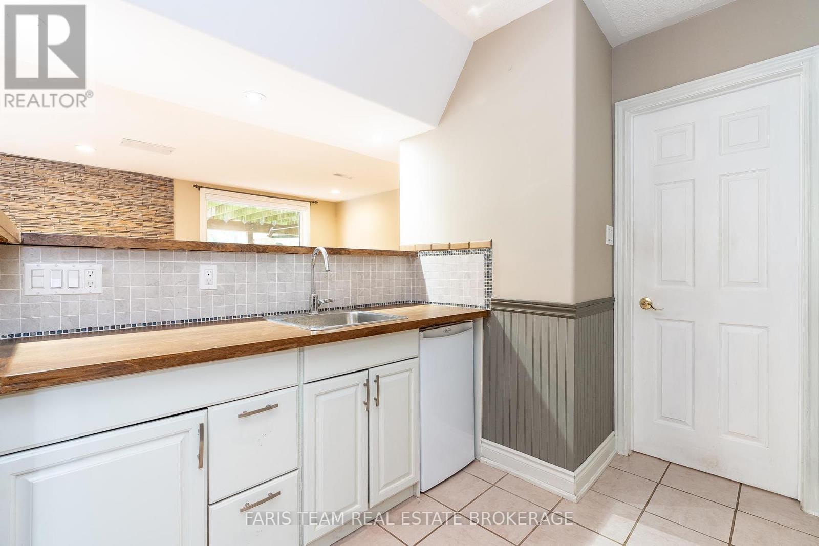 46 Kell Place, Barrie, Ontario  L4N 9K5 - Photo 25 - S12463239