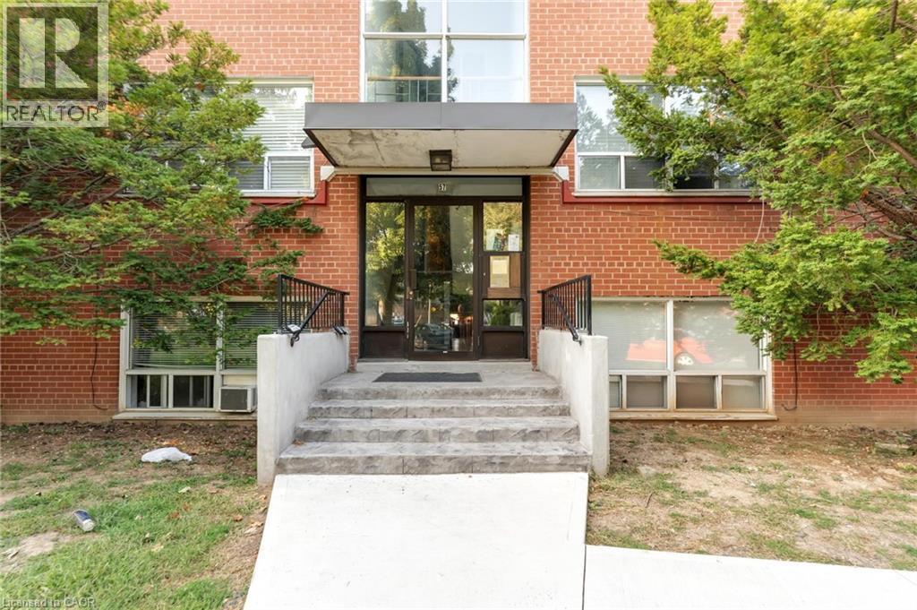 57 Mericourt Road Unit# 3, Hamilton, Ontario  L8S 2N5 - Photo 10 - 40779330