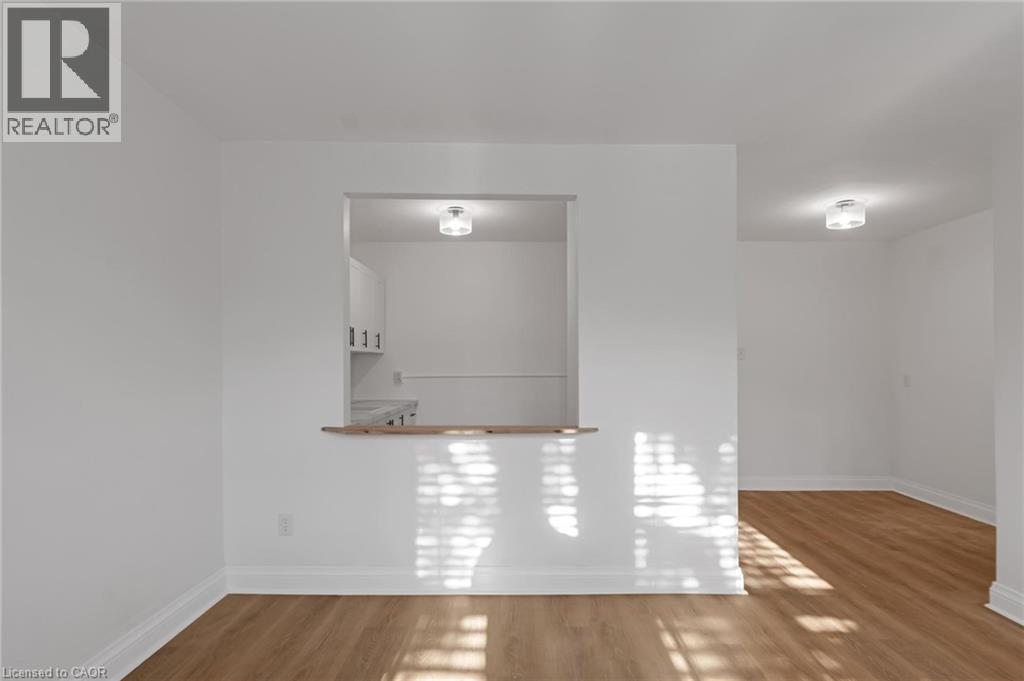 57 Mericourt Road Unit# 3, Hamilton, Ontario  L8S 2N5 - Photo 3 - 40779330