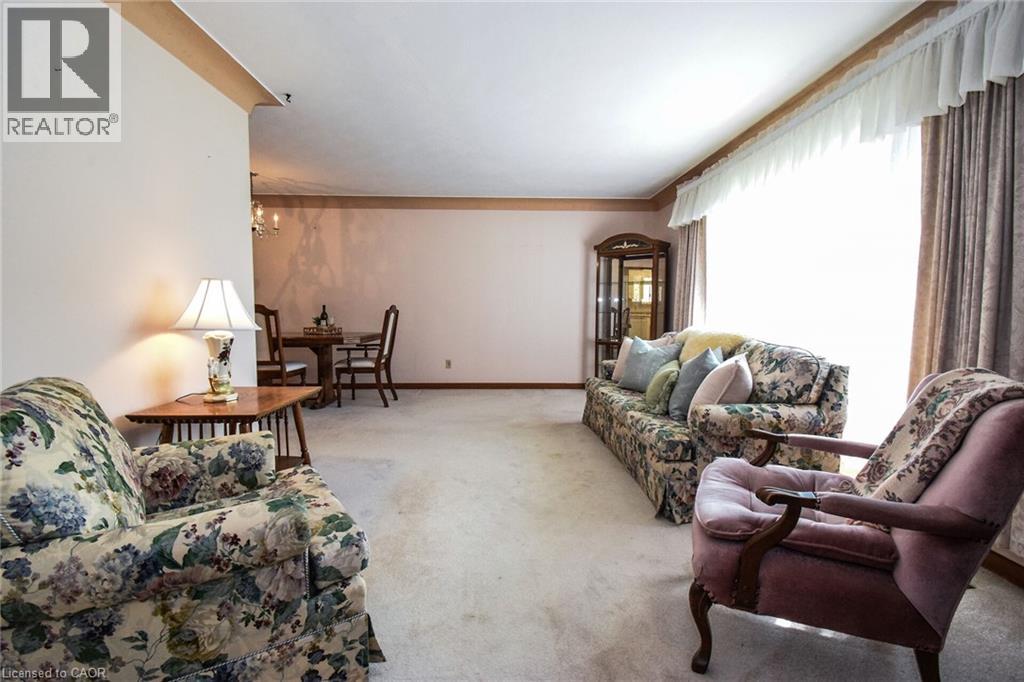 725 Cross Street W, Dunnville, Ontario  N1A 1N6 - Photo 4 - 40779270