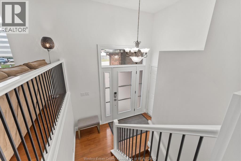 1043 Socrates Crescent, Windsor, Ontario  N9G 2P2 - Photo 4 - 25026189