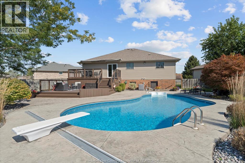 1043 Socrates Crescent, Windsor, Ontario  N9G 2P2 - Photo 40 - 25026189