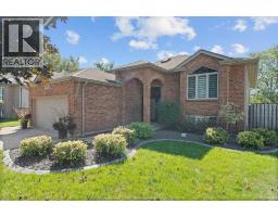 1043 SOCRATES CRESCENT, Windsor, Ontario