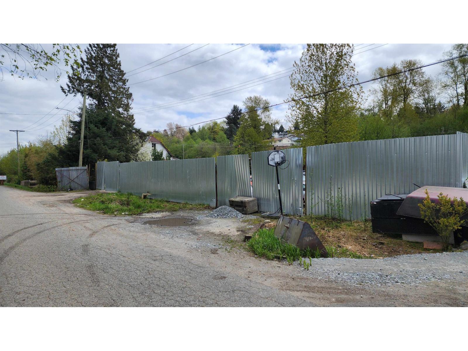 13848 117 Avenue, Surrey, British Columbia  V3R 2V4 - Photo 9 - R2913054