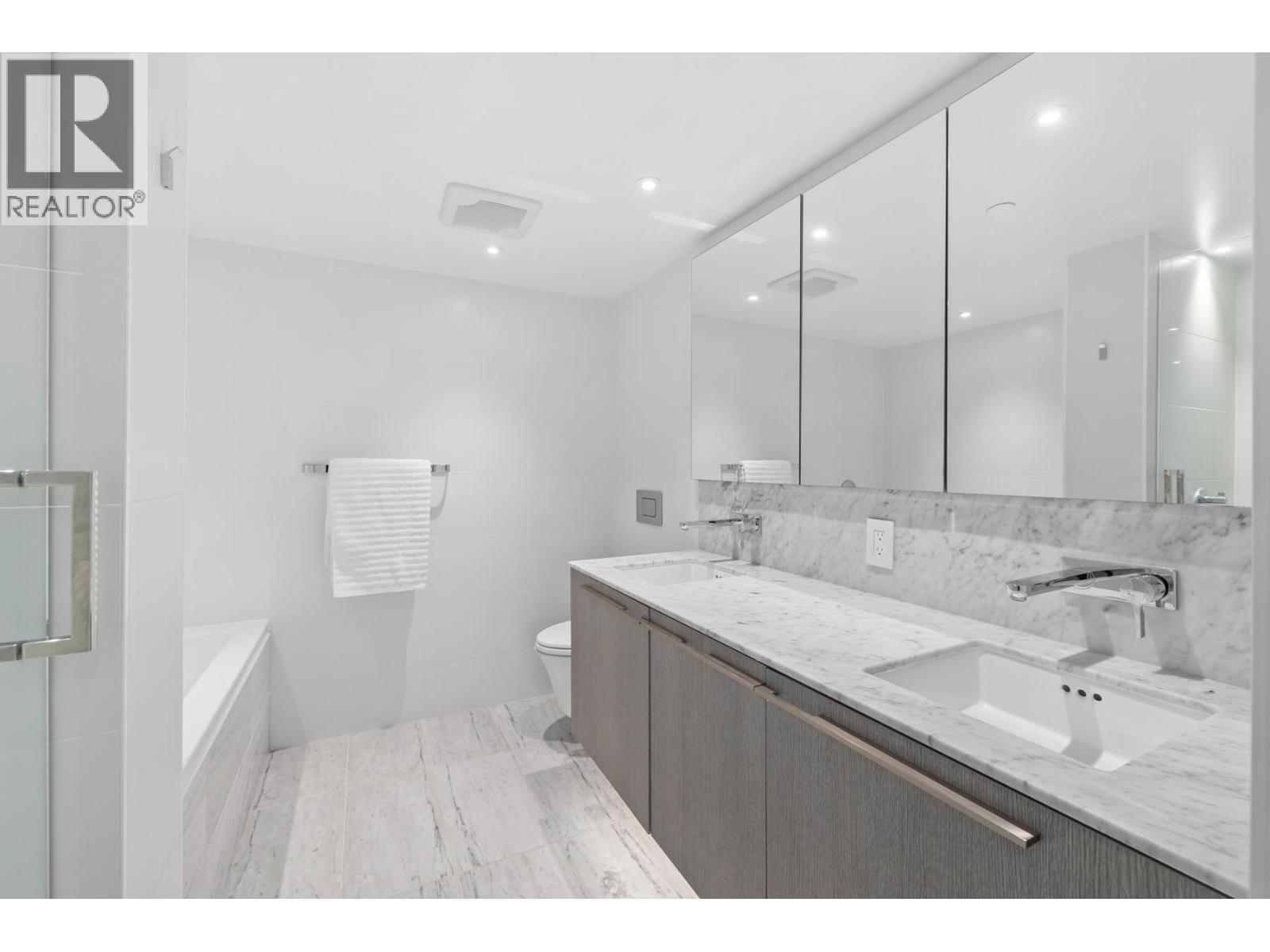 2208 1111 Richards Street, Vancouver, British Columbia  V6B 0S3 - Photo 26 - R3058561