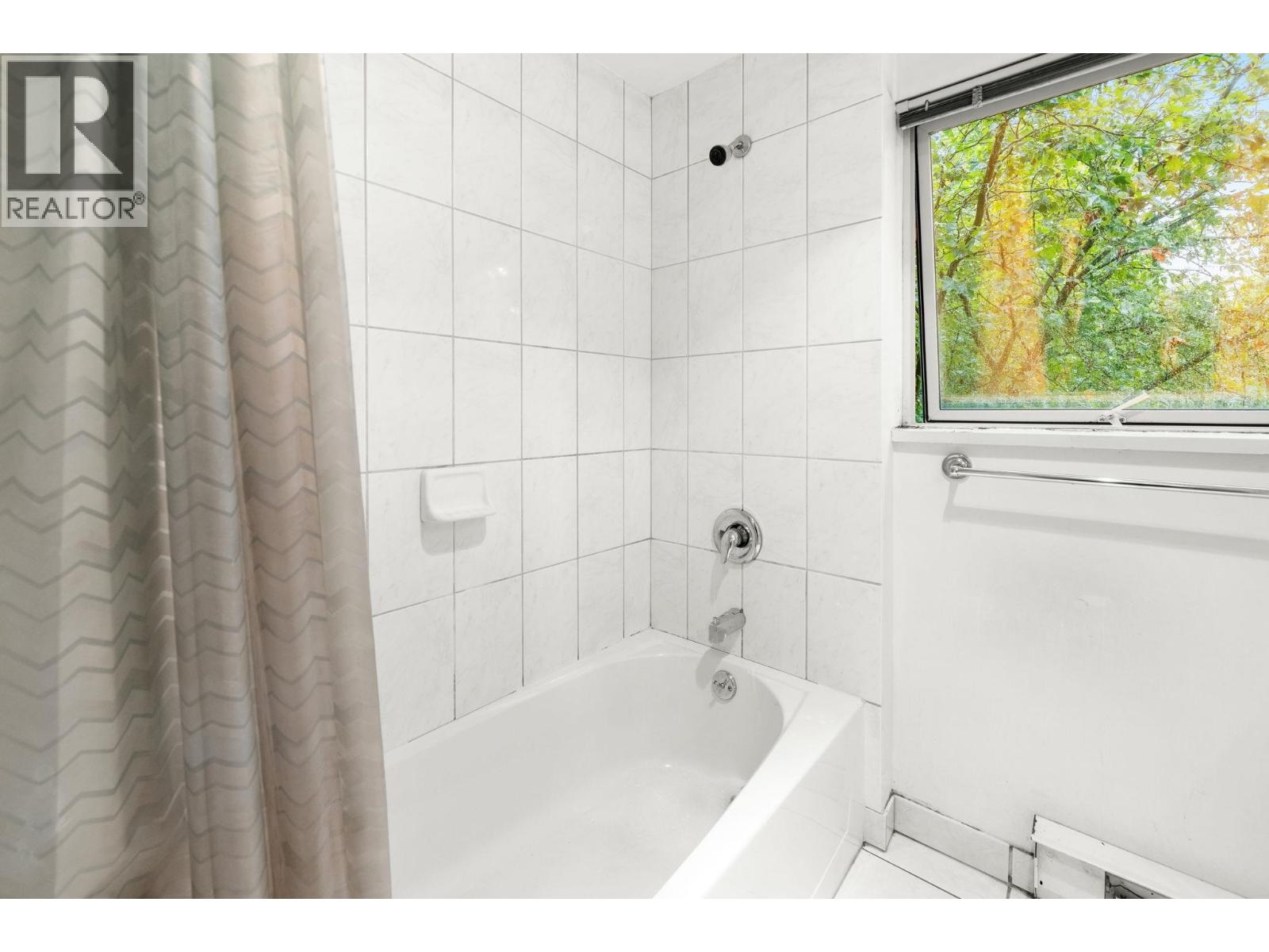 308 9623 Manchester Drive, Burnaby, British Columbia  V3N 4Y8 - Photo 19 - R3058572