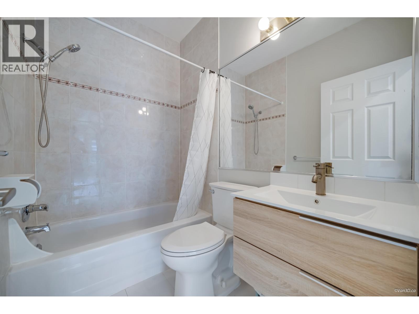 6815 Elwell Street, Burnaby, British Columbia  V5E 1K2 - Photo 12 - R3058611