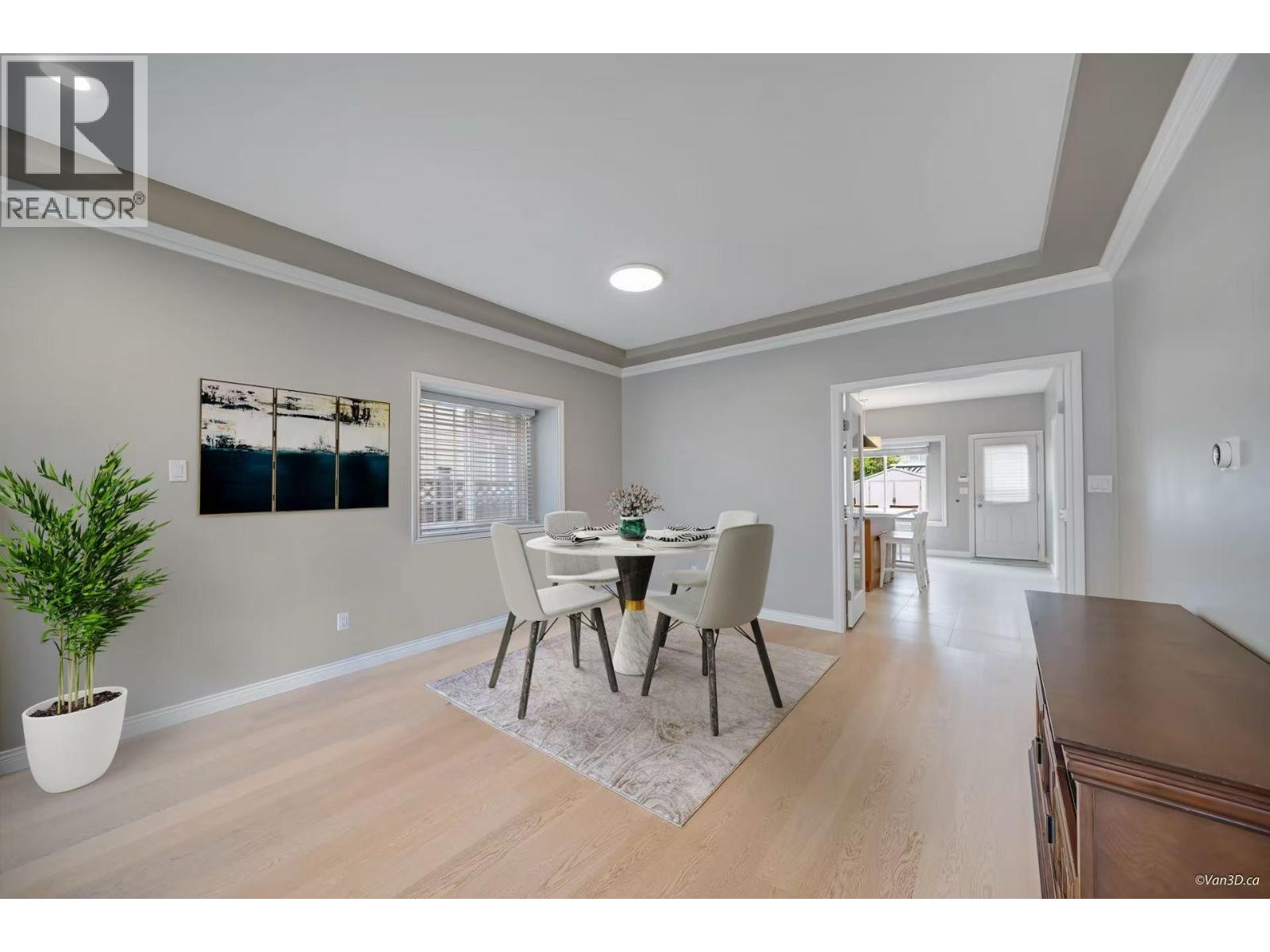 6815 Elwell Street, Burnaby, British Columbia  V5E 1K2 - Photo 3 - R3058611
