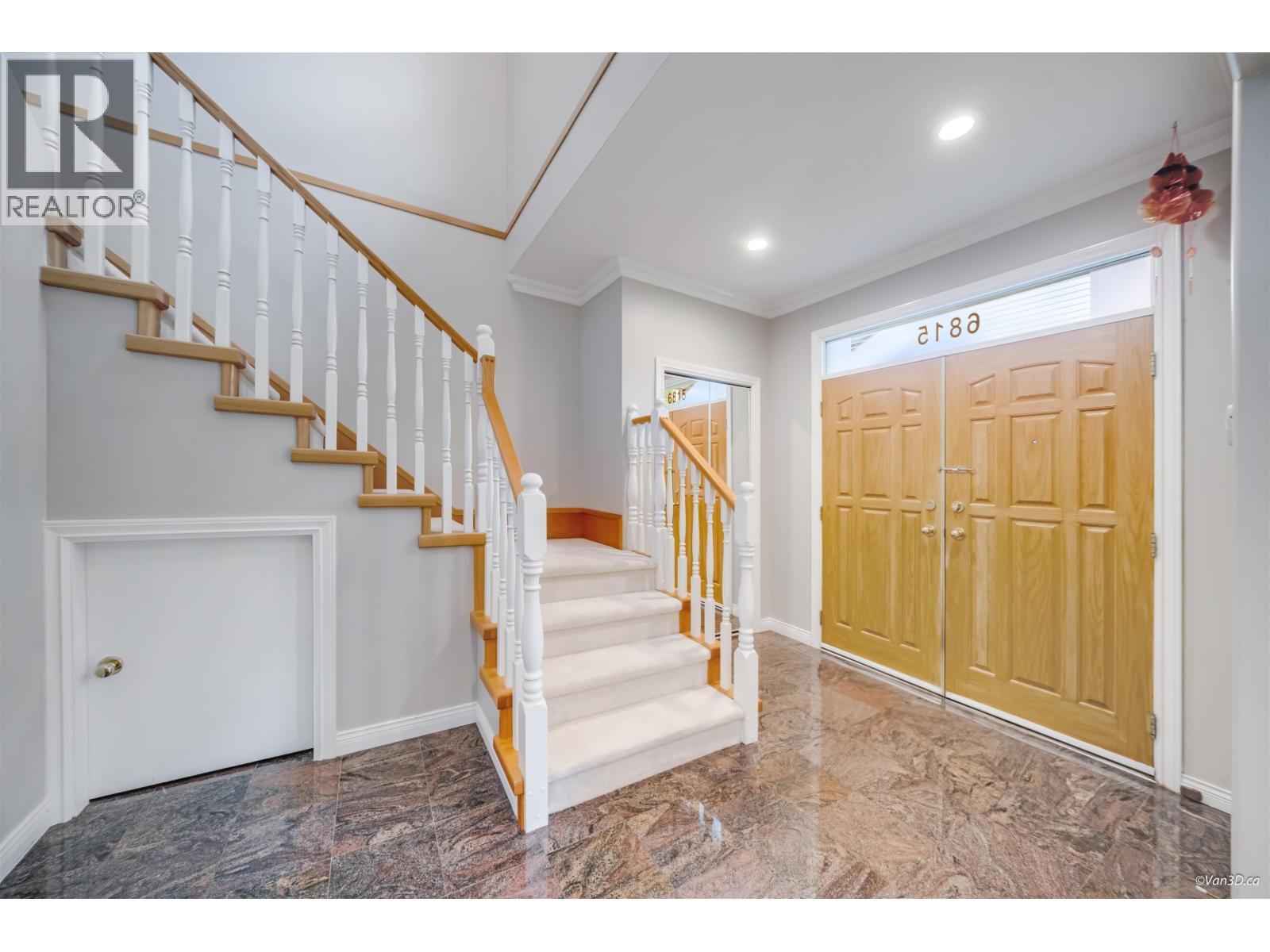 6815 Elwell Street, Burnaby, British Columbia  V5E 1K2 - Photo 4 - R3058611