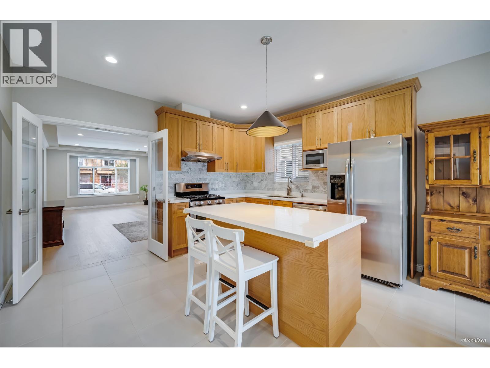 6815 Elwell Street, Burnaby, British Columbia  V5E 1K2 - Photo 8 - R3058611