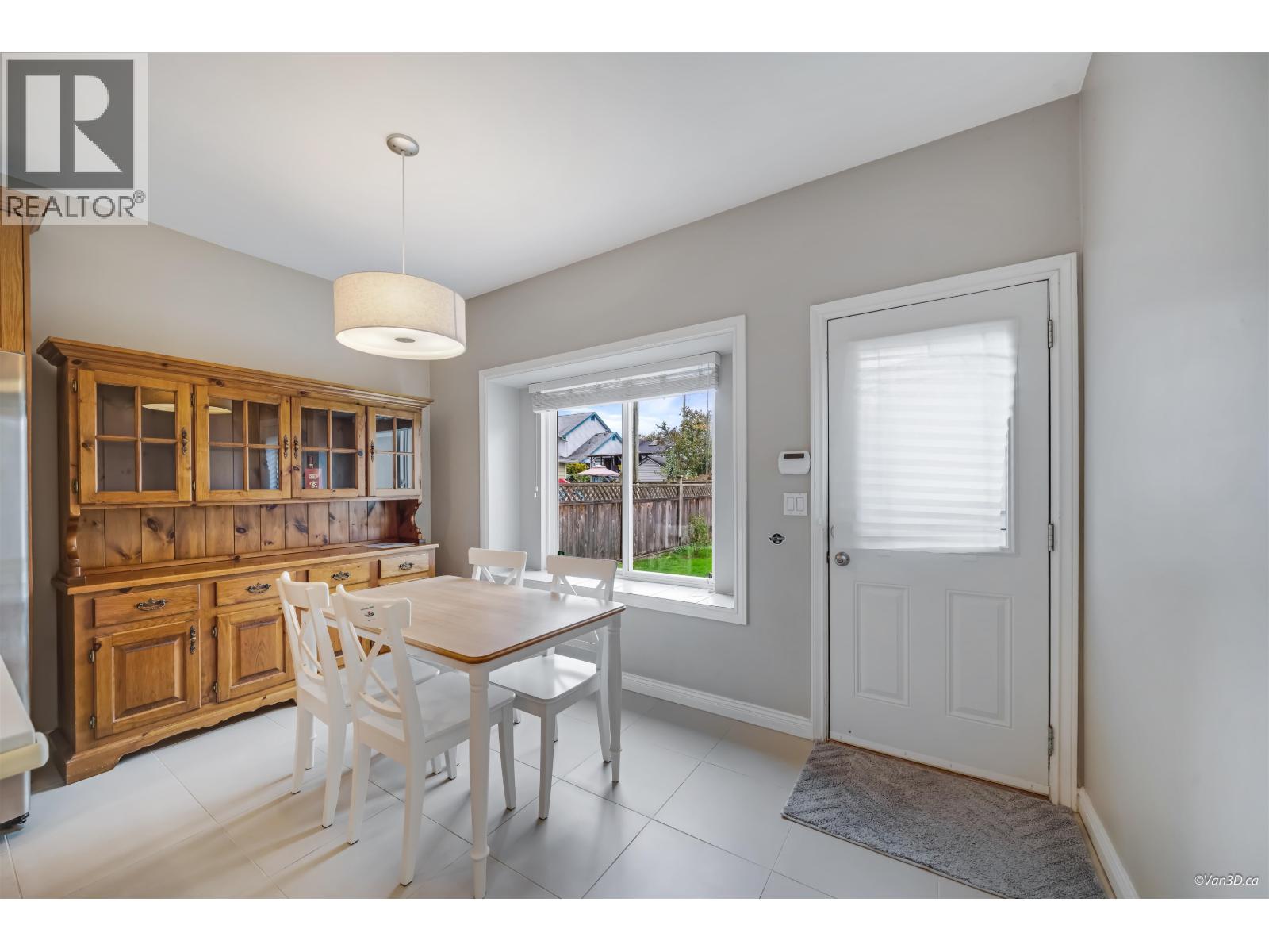6815 Elwell Street, Burnaby, British Columbia  V5E 1K2 - Photo 9 - R3058611