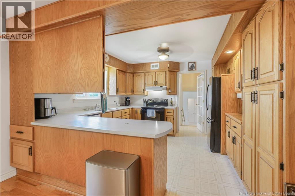116 Sprucewood Drive, New Maryland, New Brunswick  E3C 1C5 - Photo 10 - NB128433