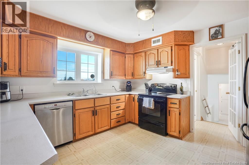 116 Sprucewood Drive, New Maryland, New Brunswick  E3C 1C5 - Photo 13 - NB128433
