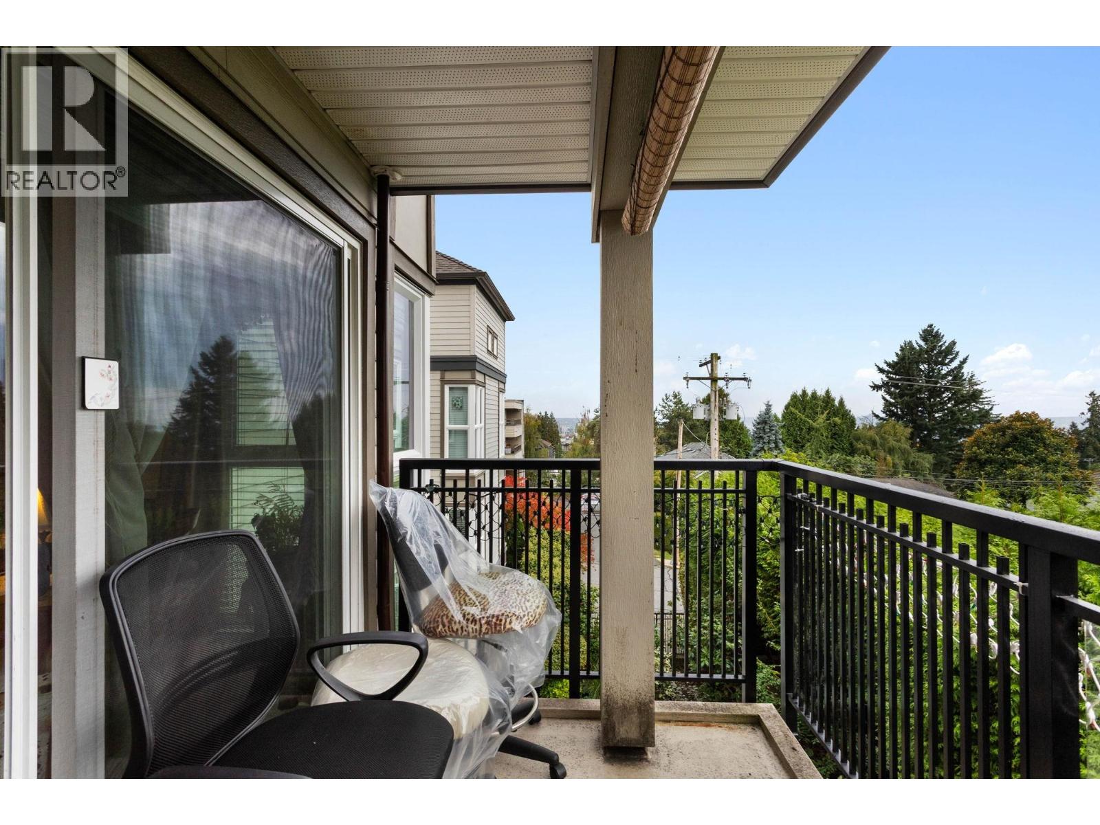 301 106 W Kings Road, North Vancouver, British Columbia  V7N 2L8 - Photo 34 - R3058624