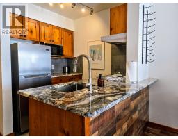 2050 Summit Drive Unit# 201, panorama, British Columbia