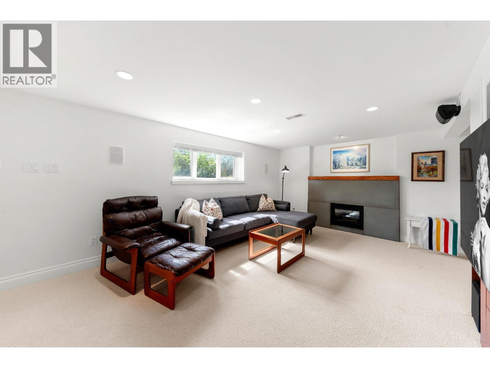 728 E 6th Street, North Vancouver, British Columbia  V7L 1R6 - Photo 23 - R3058638