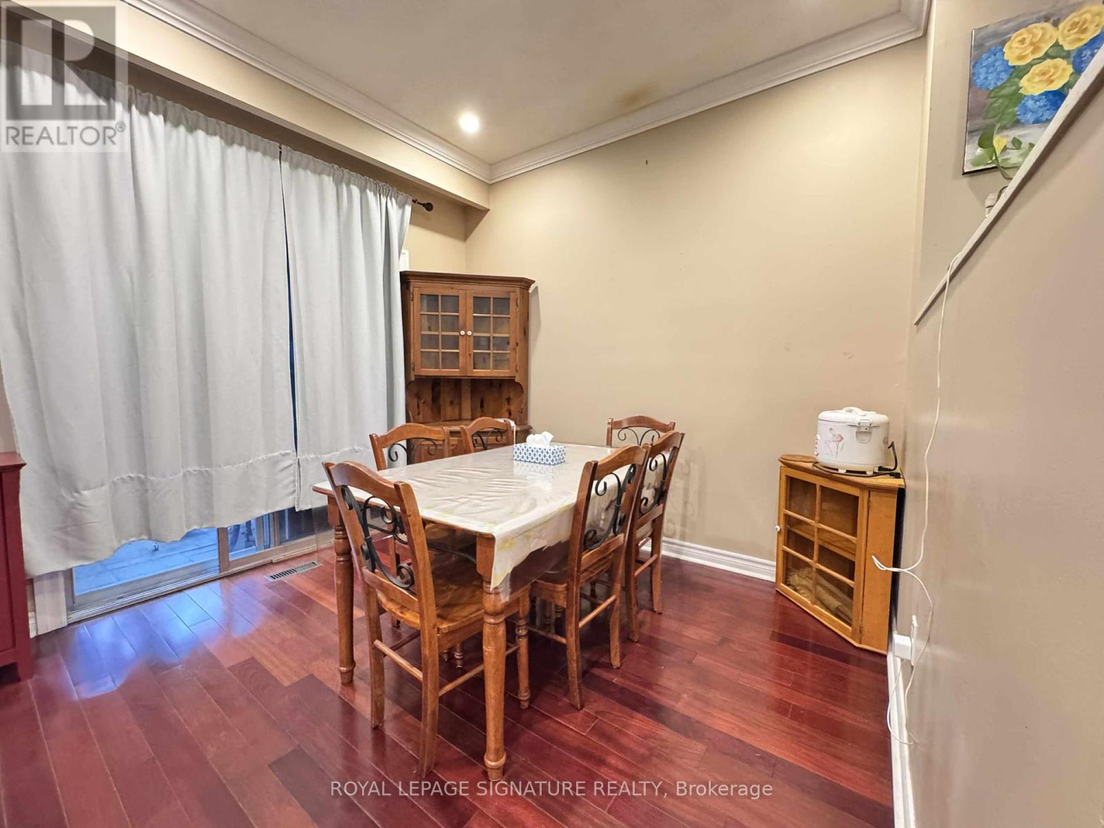 Main - 4273 Pheasant Run, Mississauga, Ontario  L5L 2B8 - Photo 12 - W12463143