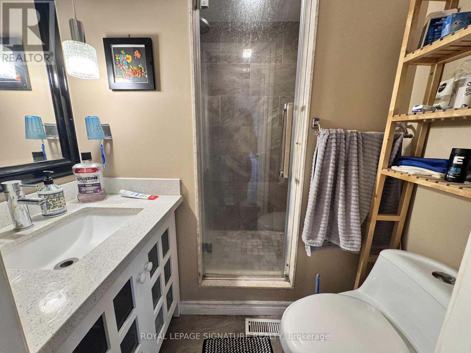 Main - 4273 Pheasant Run, Mississauga, Ontario  L5L 2B8 - Photo 13 - W12463143