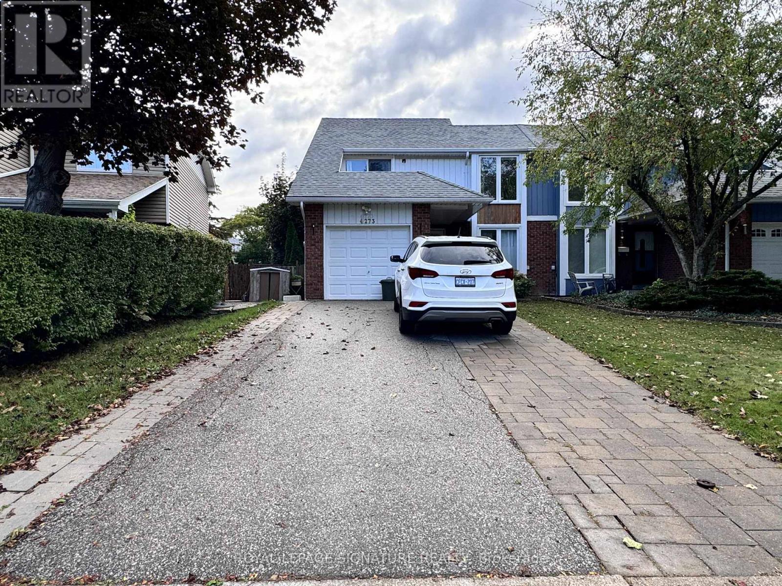 Main - 4273 Pheasant Run, Mississauga, Ontario  L5L 2B8 - Photo 2 - W12463143