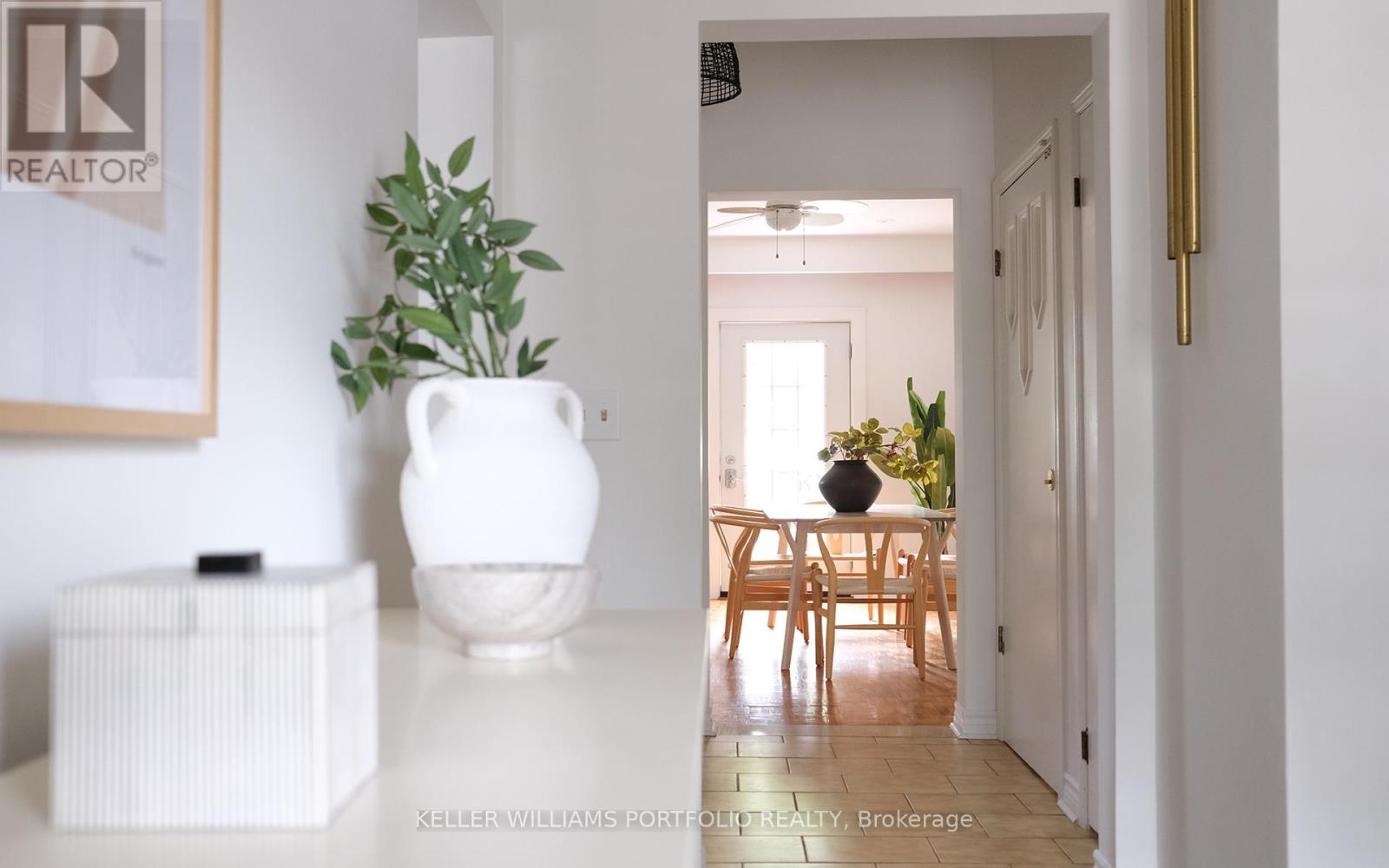 39 Silverthorn Avenue, Toronto, Ontario  M6N 3J6 - Photo 13 - W12463144