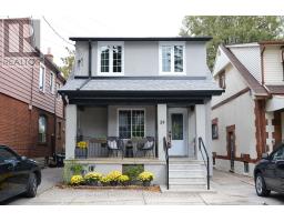 39 SILVERTHORN AVENUE, Toronto, Ontario