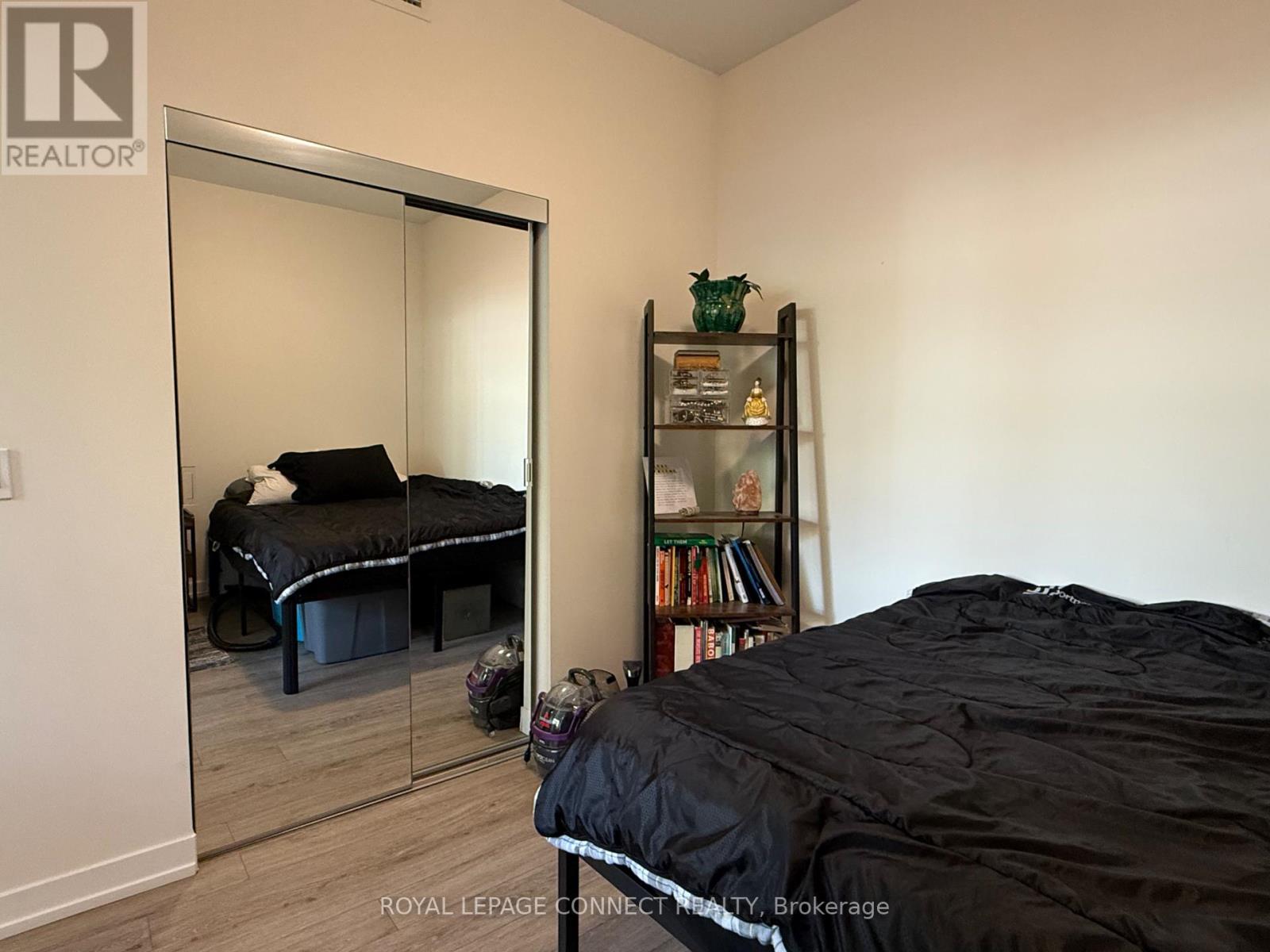 112 - 2300 St Clair Avenue W, Toronto, Ontario  M4V 0A2 - Photo 6 - W12463155