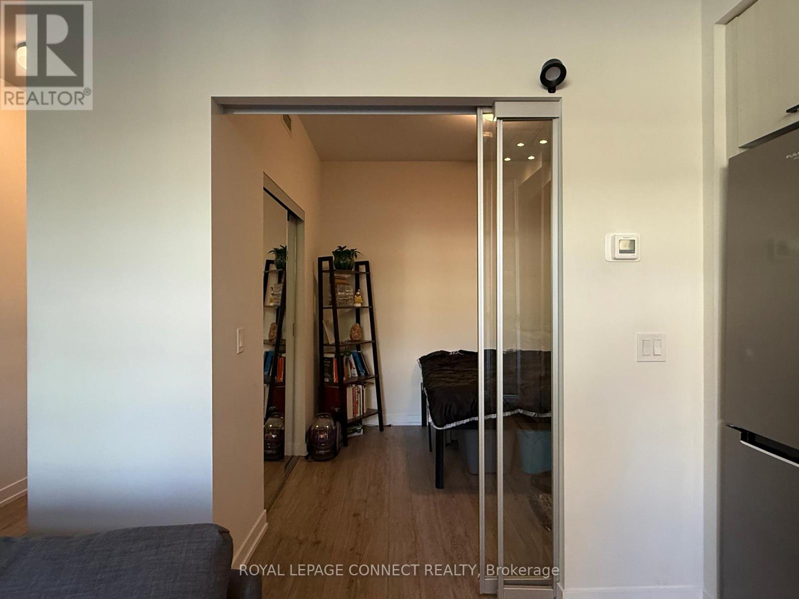 112 - 2300 St Clair Avenue W, Toronto, Ontario  M4V 0A2 - Photo 7 - W12463155