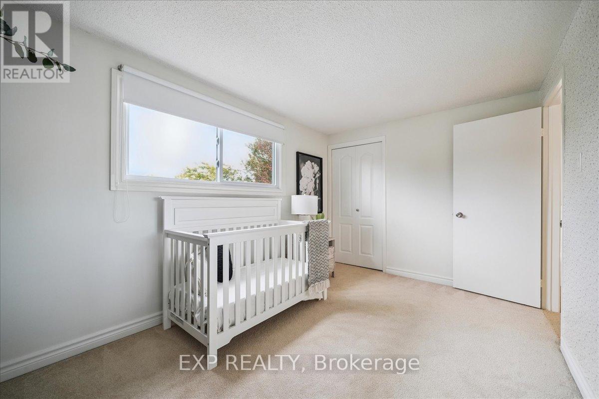 1173 Bridlewood Trail, Oakville, Ontario  L6M 2L3 - Photo 27 - W12463166