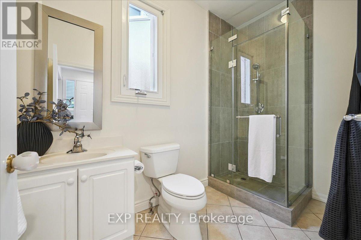 1173 Bridlewood Trail, Oakville, Ontario  L6M 2L3 - Photo 5 - W12463166