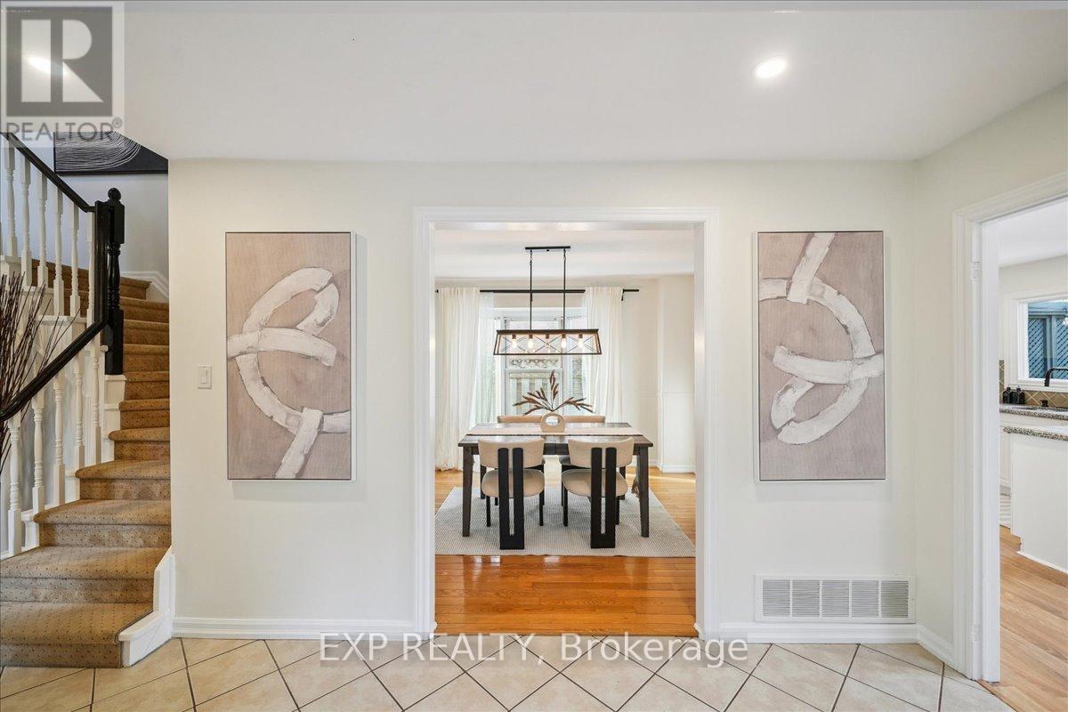 1173 Bridlewood Trail, Oakville, Ontario  L6M 2L3 - Photo 9 - W12463166