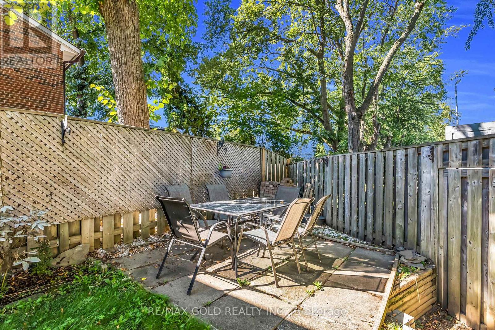 7 - 3065 Lenester Drive, Mississauga, Ontario  L5C 2B8 - Photo 35 - W12463187