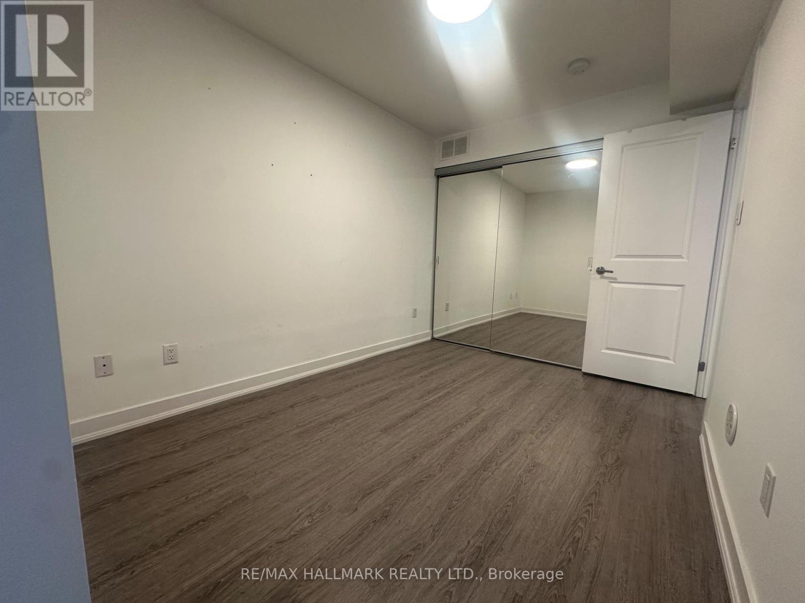 418 - 8 Drummond Street, Toronto, Ontario  M8V 1Y8 - Photo 11 - W12463204