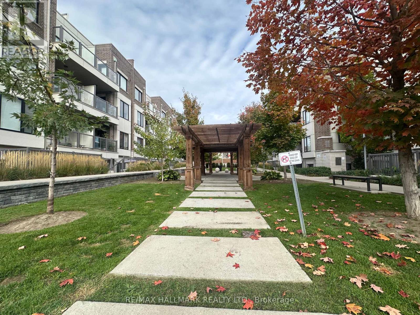 418 - 8 Drummond Street, Toronto, Ontario  M8V 1Y8 - Photo 18 - W12463204