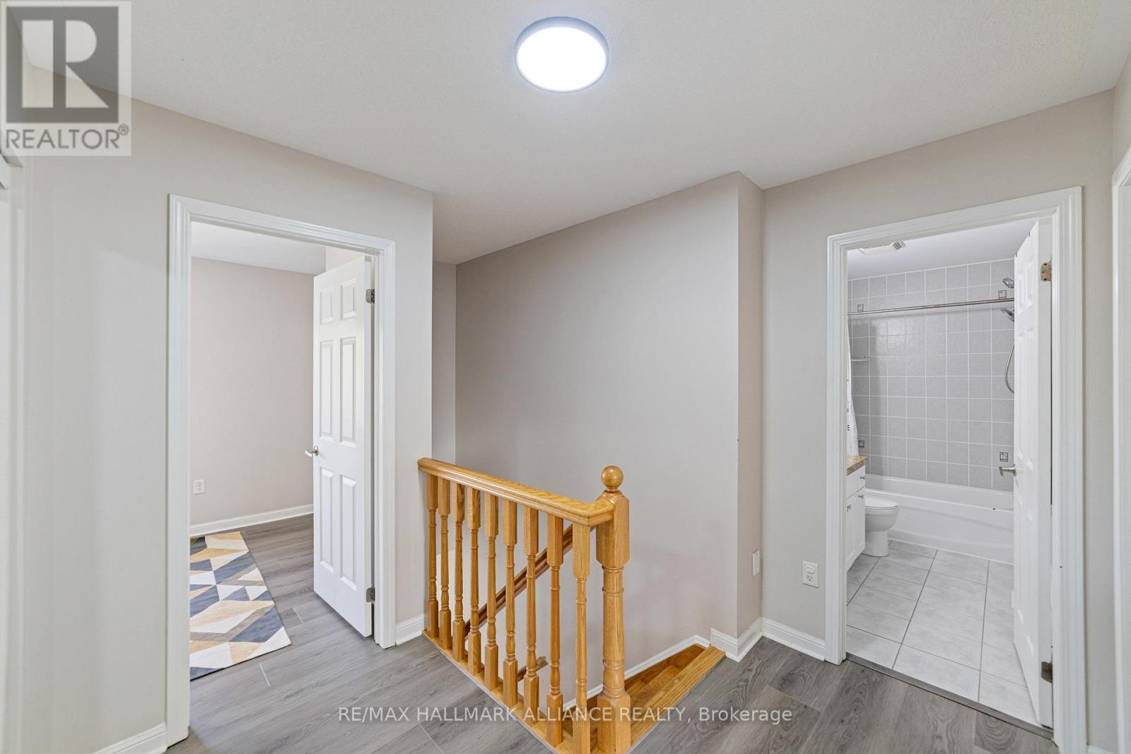 402 Schreyer Crescent, Milton, Ontario  L9T 7T2 - Photo 17 - W12463209