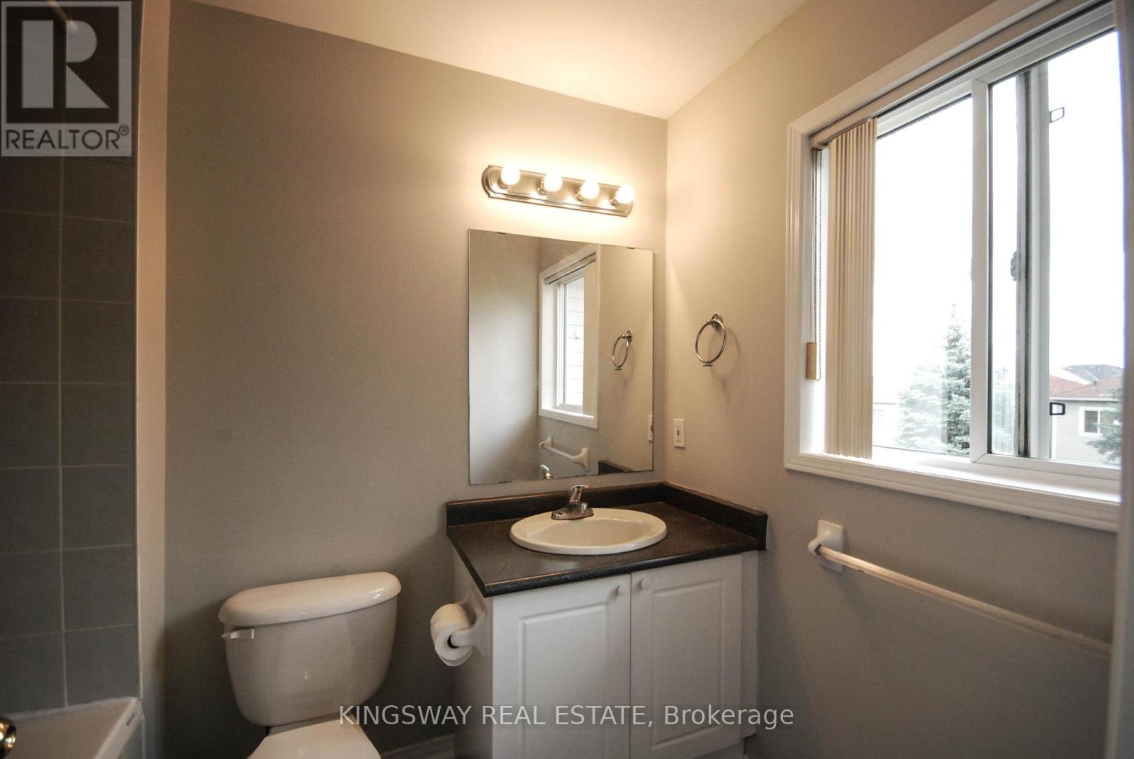 71 - 1480 Britannia Road W, Mississauga, Ontario  L5V 2K4 - Photo 10 - W12463229