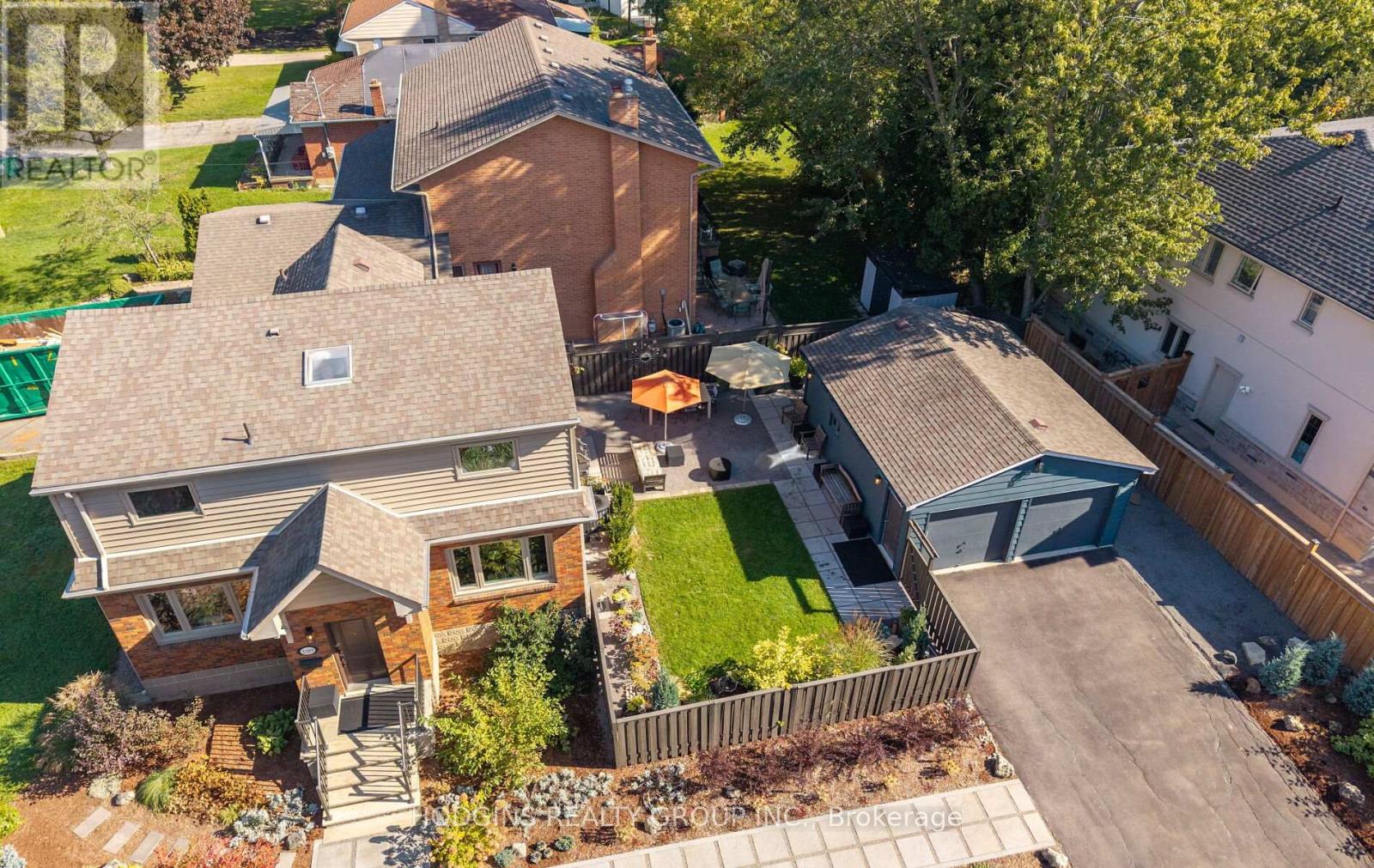 1319 Lakebreeze Drive, Mississauga, Ontario  L5G 3W7 - Photo 42 - W12463237