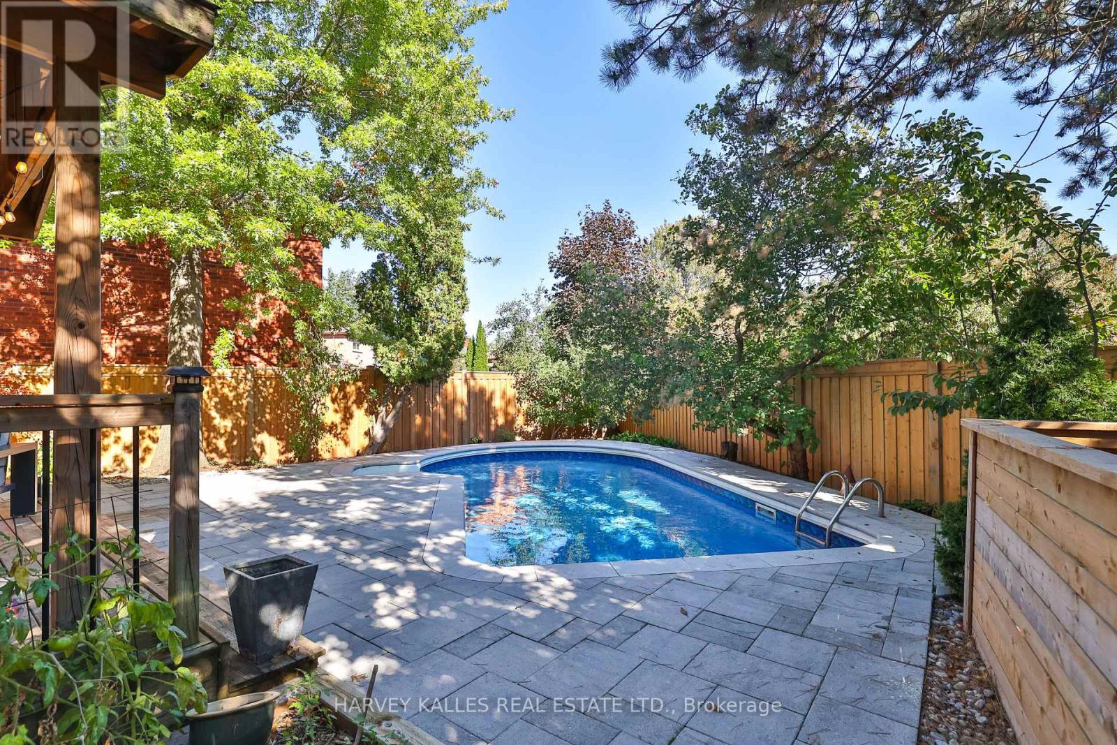 1240 Rosethorne Road, Oakville, Ontario  L6M 1H6 - Photo 43 - W12463250