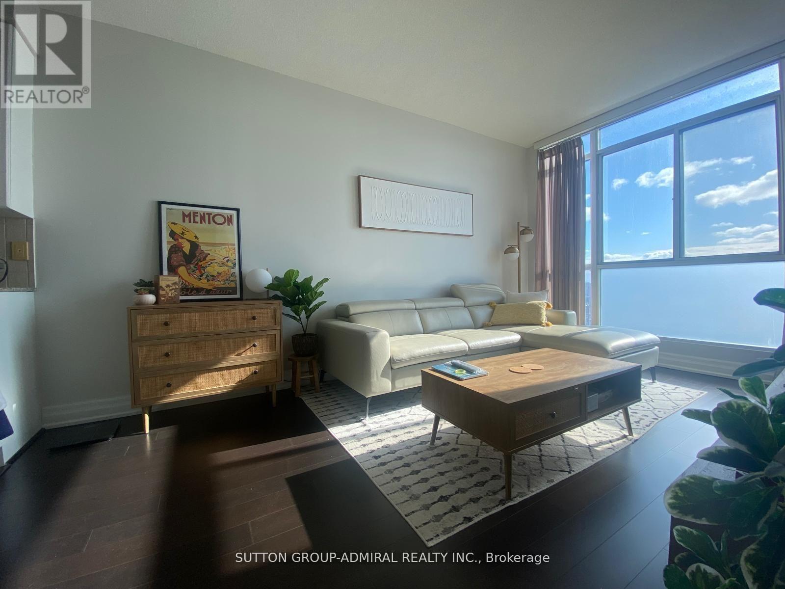 1909 - 225 Webb Drive, Mississauga, Ontario  L5B 4P2 - Photo 7 - W12463262