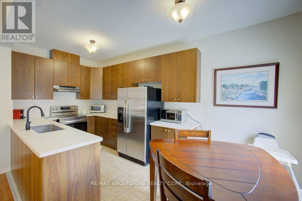 773 Shanks Heights, Milton, Ontario  L9T 7P8 - Photo 16 - W12463265