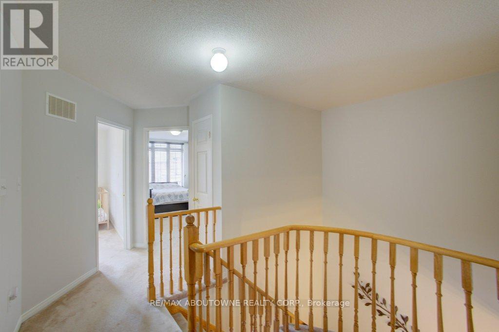 773 Shanks Heights, Milton, Ontario  L9T 7P8 - Photo 27 - W12463265
