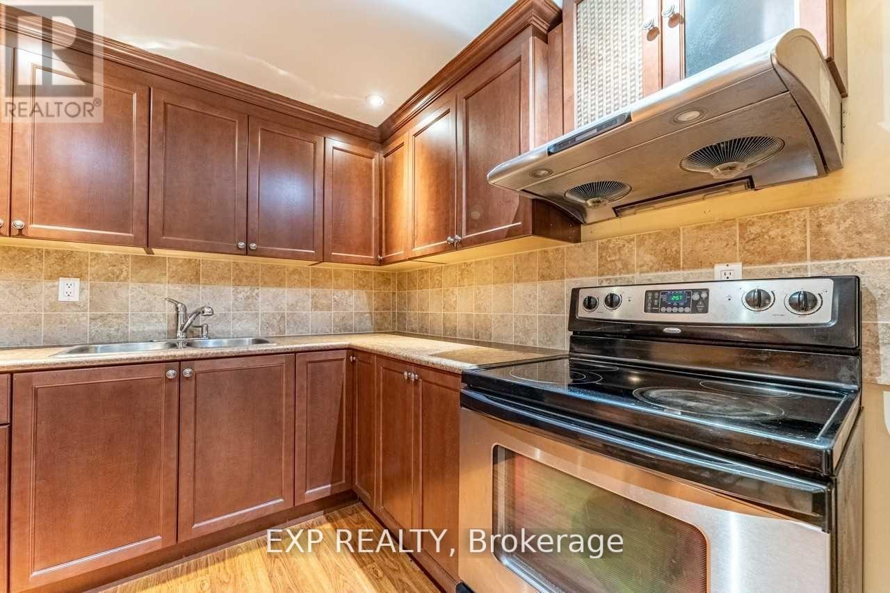 Bsmnt - 14 White Road, Brampton, Ontario  L7A 1P1 - Photo 5 - W12463277
