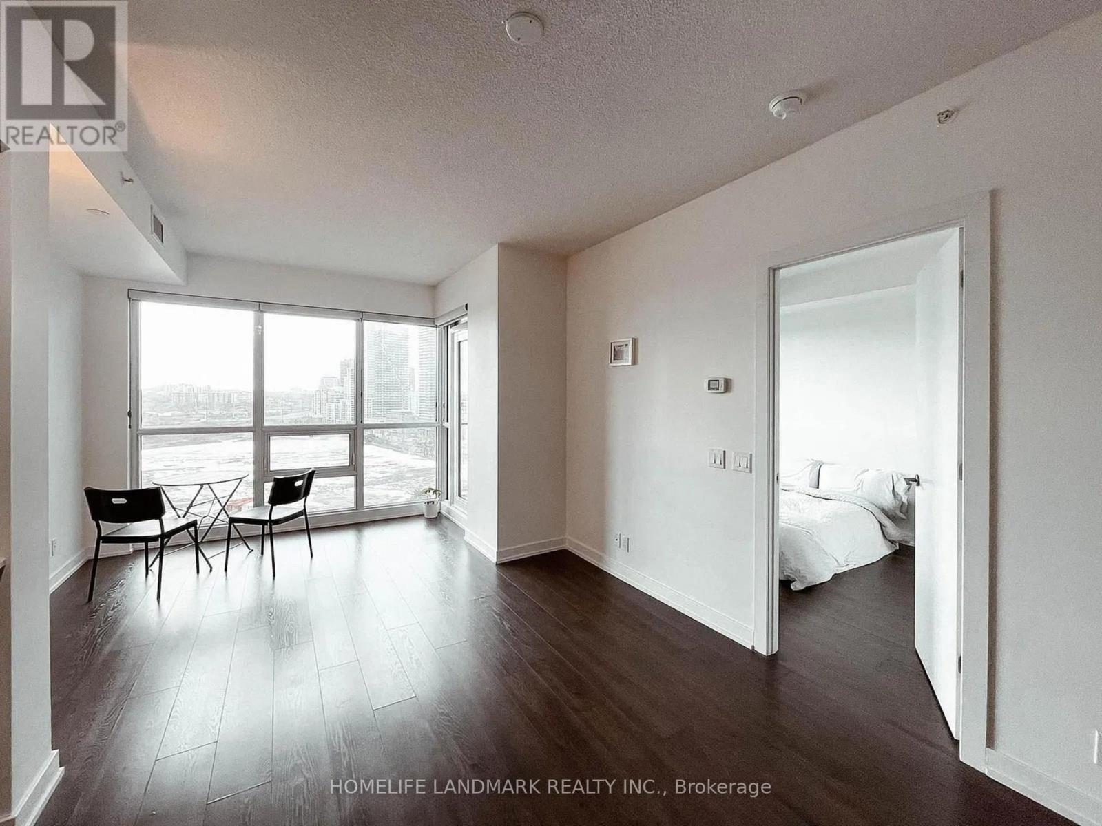 1706 - 2220 Lakeshore Boulevard W, Toronto, Ontario  M8V 0C1 - Photo 2 - W12463296