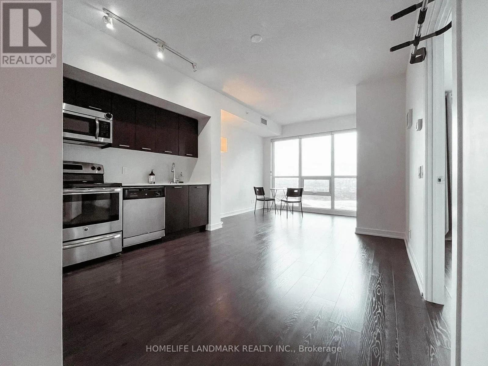 1706 - 2220 Lakeshore Boulevard W, Toronto, Ontario  M8V 0C1 - Photo 4 - W12463296