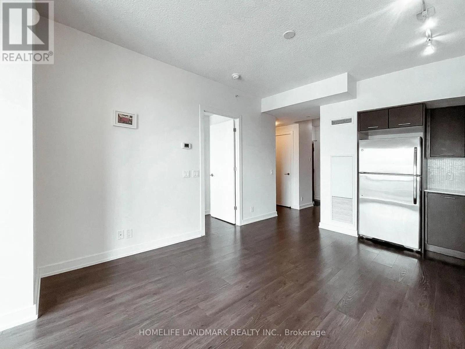 1706 - 2220 Lakeshore Boulevard W, Toronto, Ontario  M8V 0C1 - Photo 6 - W12463296