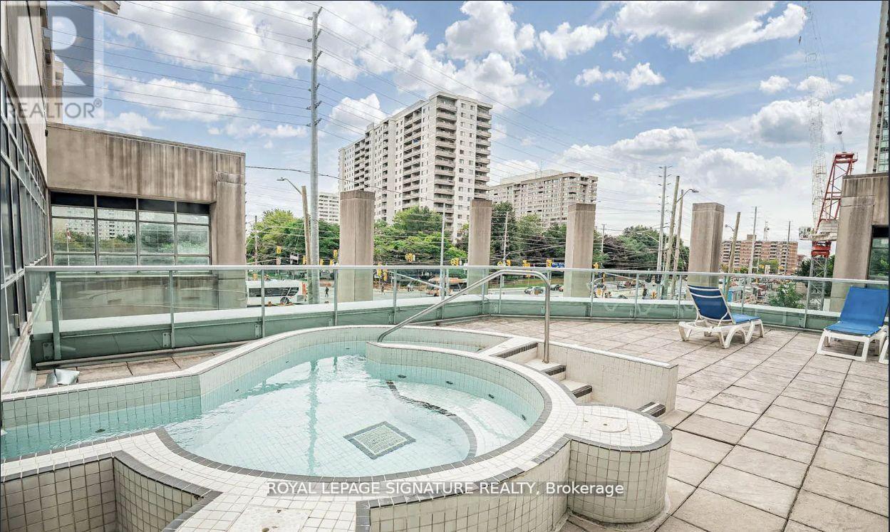 2211 - 33 Elm Drive, Mississauga, Ontario  L5B 4M2 - Photo 18 - W12463302
