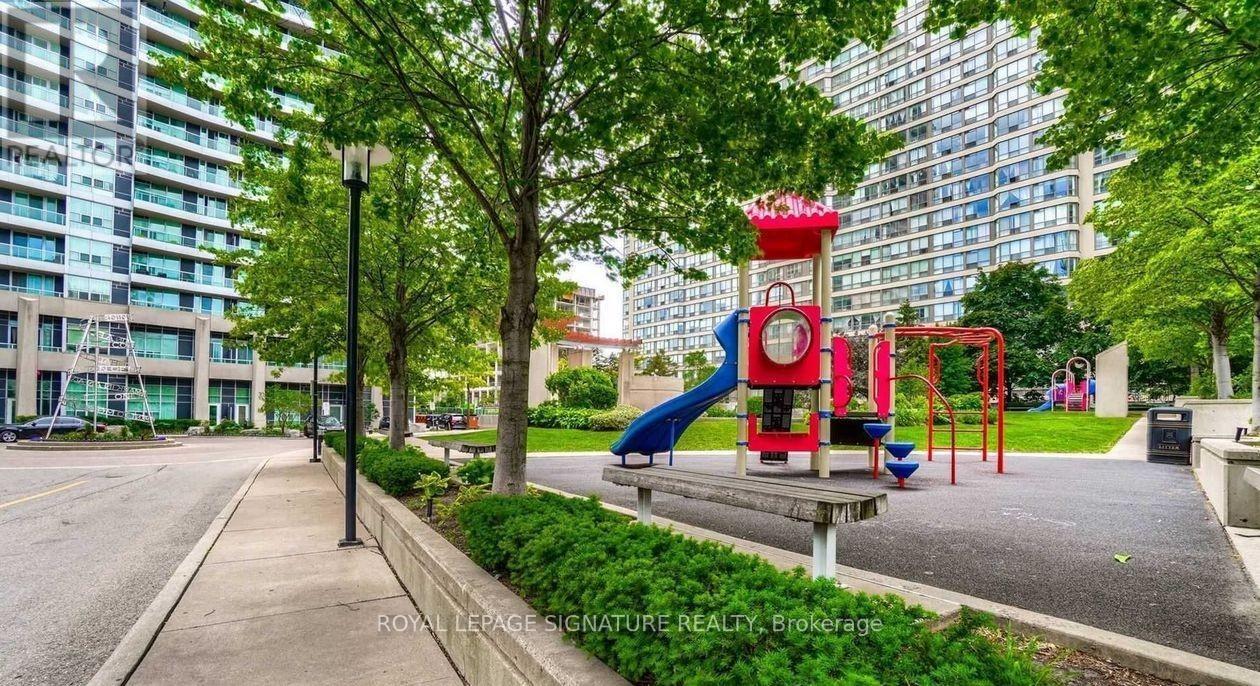 2211 - 33 Elm Drive, Mississauga, Ontario  L5B 4M2 - Photo 23 - W12463302