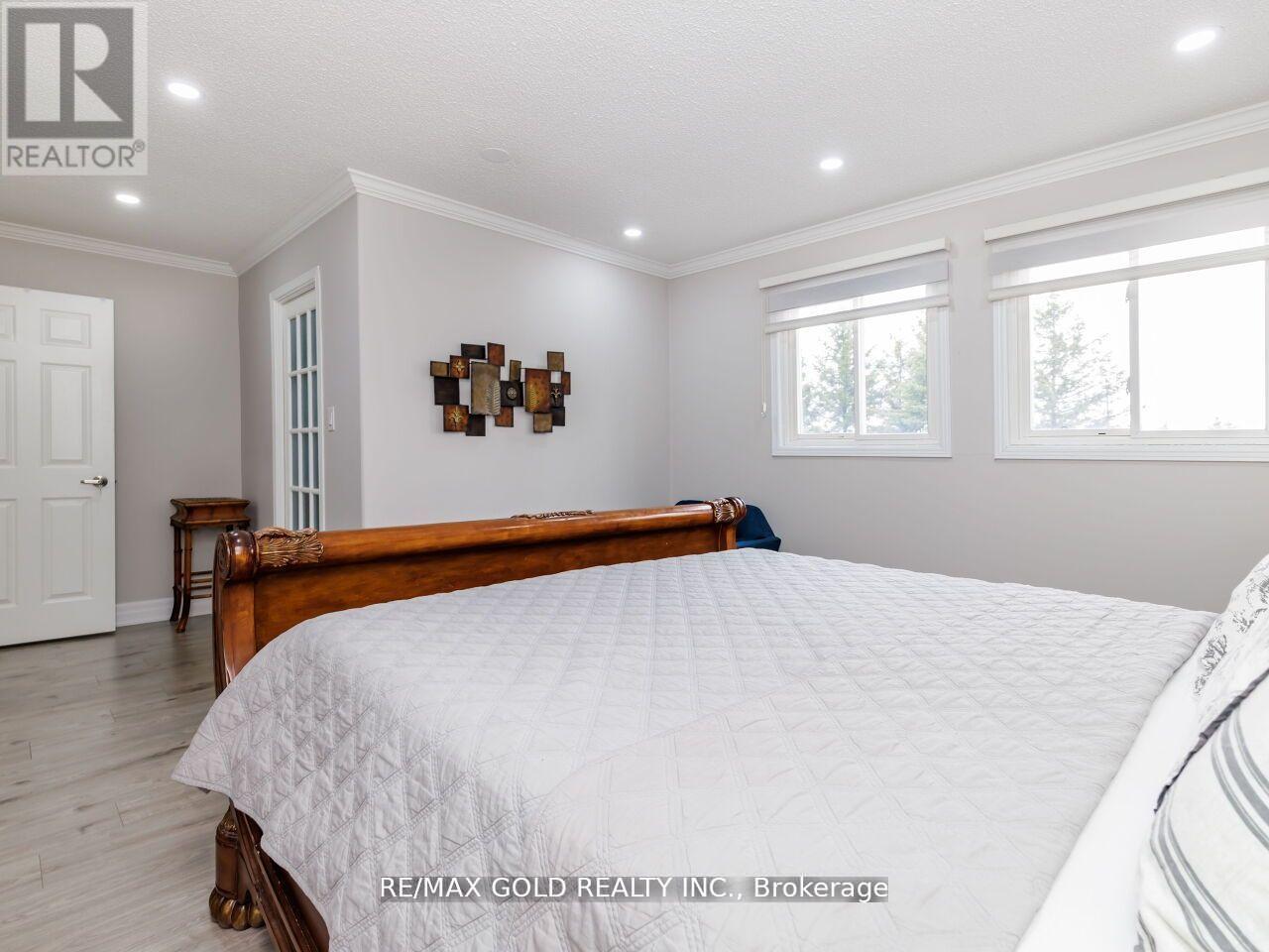 18555 Hurontario Street E, Caledon, Ontario  L7K 0X8 - Photo 32 - W12463309