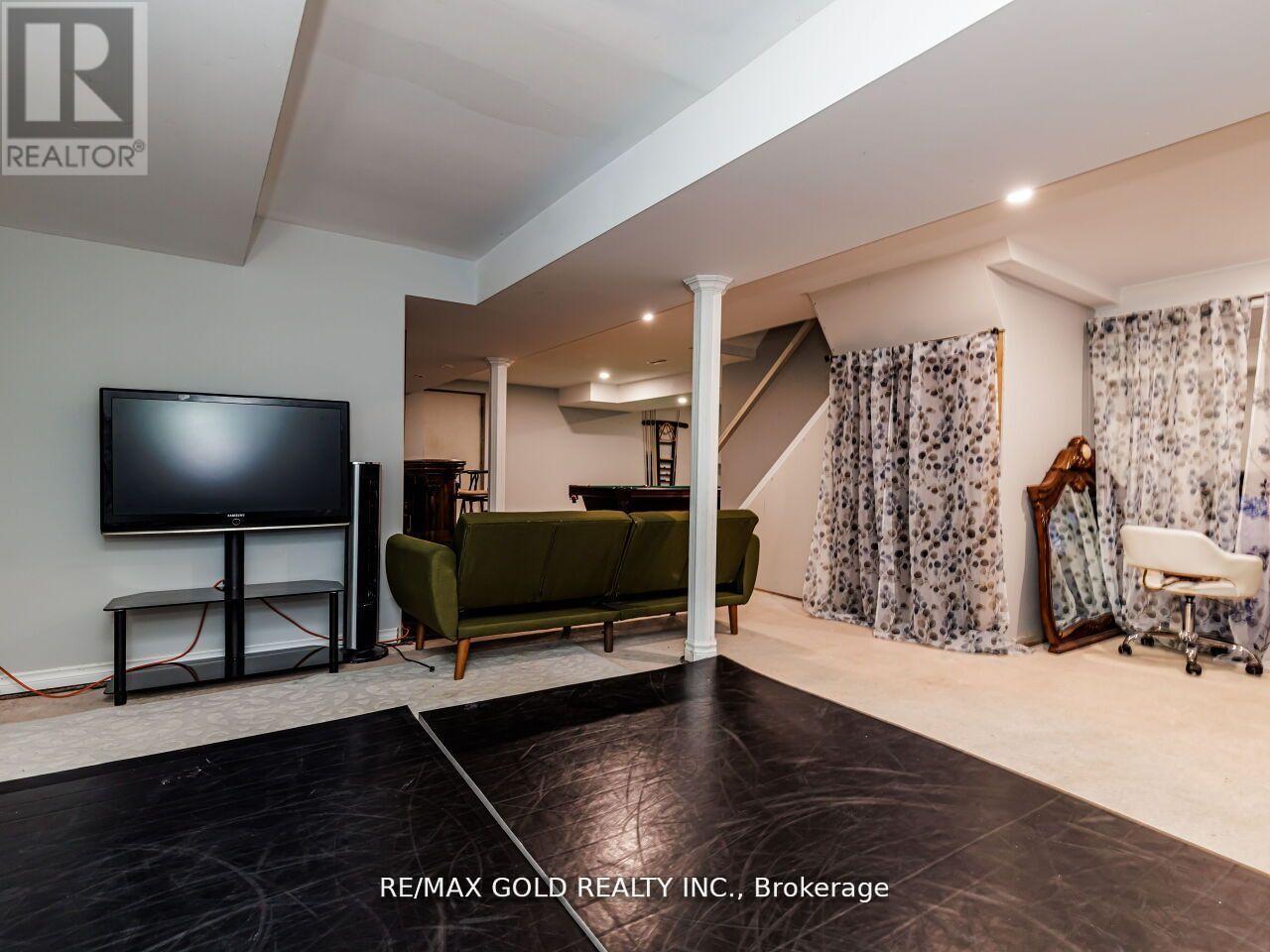 18555 Hurontario Street E, Caledon, Ontario  L7K 0X8 - Photo 40 - W12463309