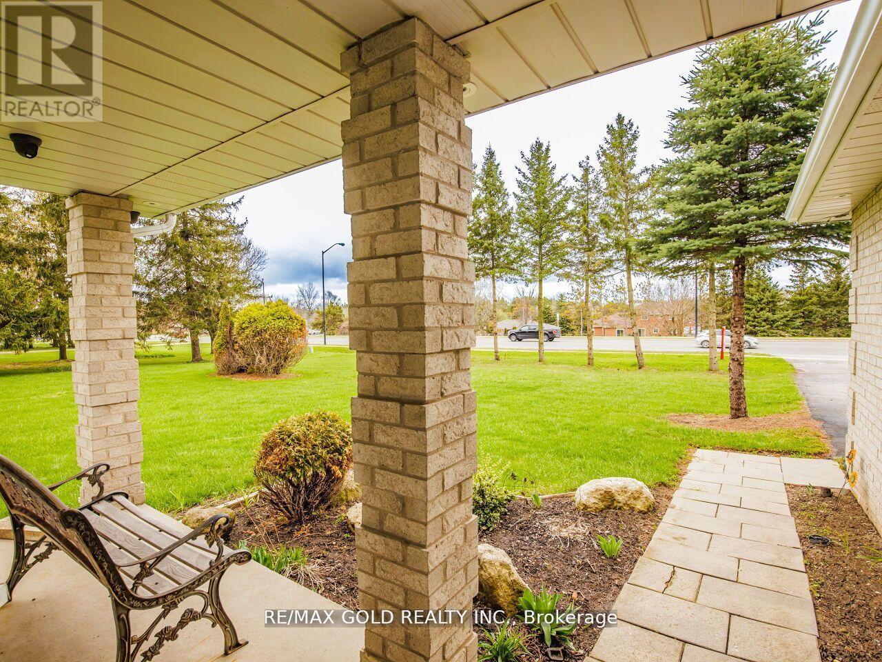 18555 Hurontario Street E, Caledon, Ontario  L7K 0X8 - Photo 8 - W12463309