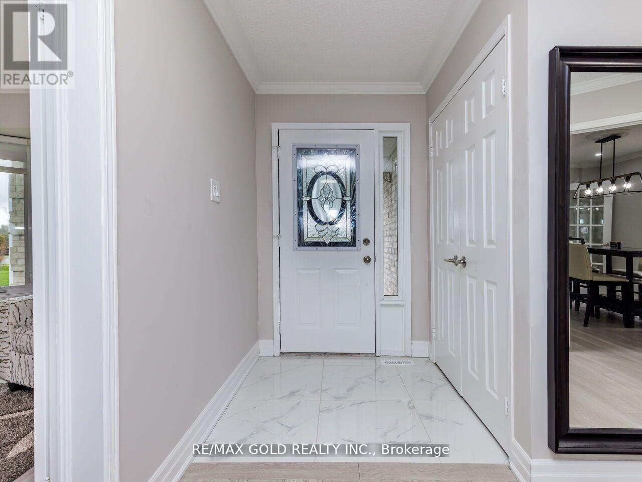 18555 Hurontario Street E, Caledon, Ontario  L7K 0X8 - Photo 9 - W12463309